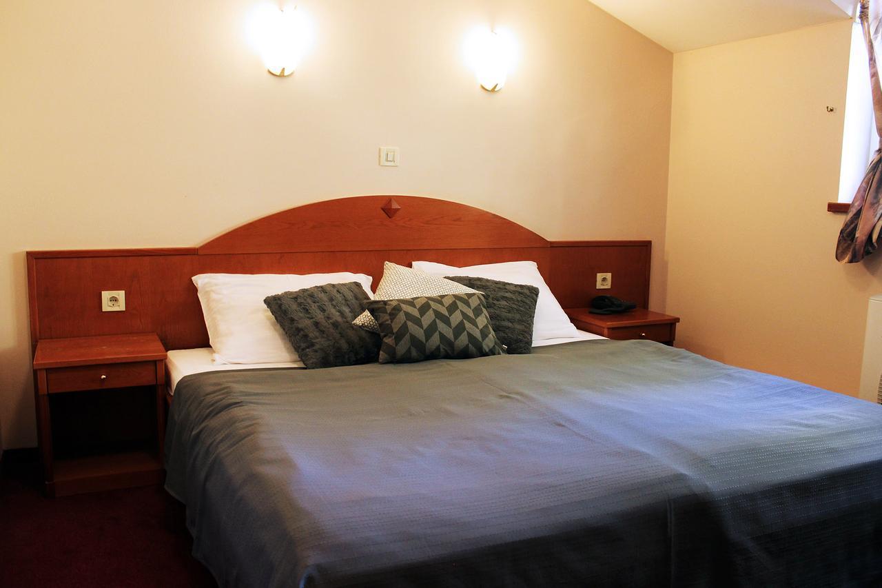 Hotel Lagus Gornji Kneginec 外观 照片